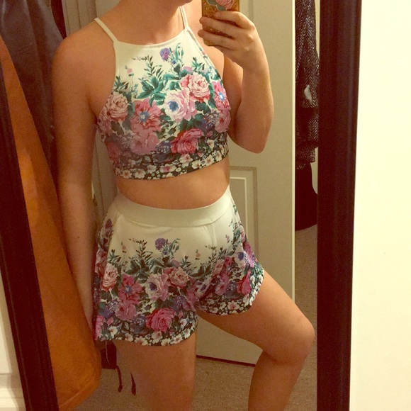 Pants - Two piece summer outfit